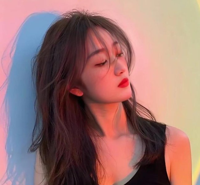 坐在门口的幽灵